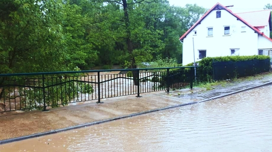Záplavy Hrzín