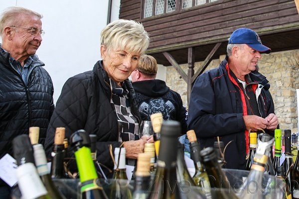 Hrad Seeberg hostil Festival vína