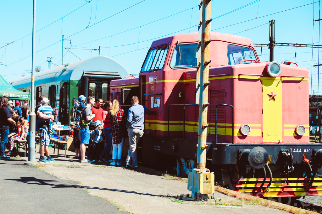 Fanoušky železnice na chebské nádraží přilákal Sergej, Čmelák a Prasátko